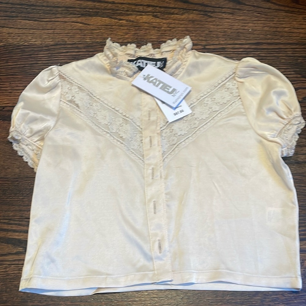 Katie J size small button down top for little girls. - Picture 2 of 8